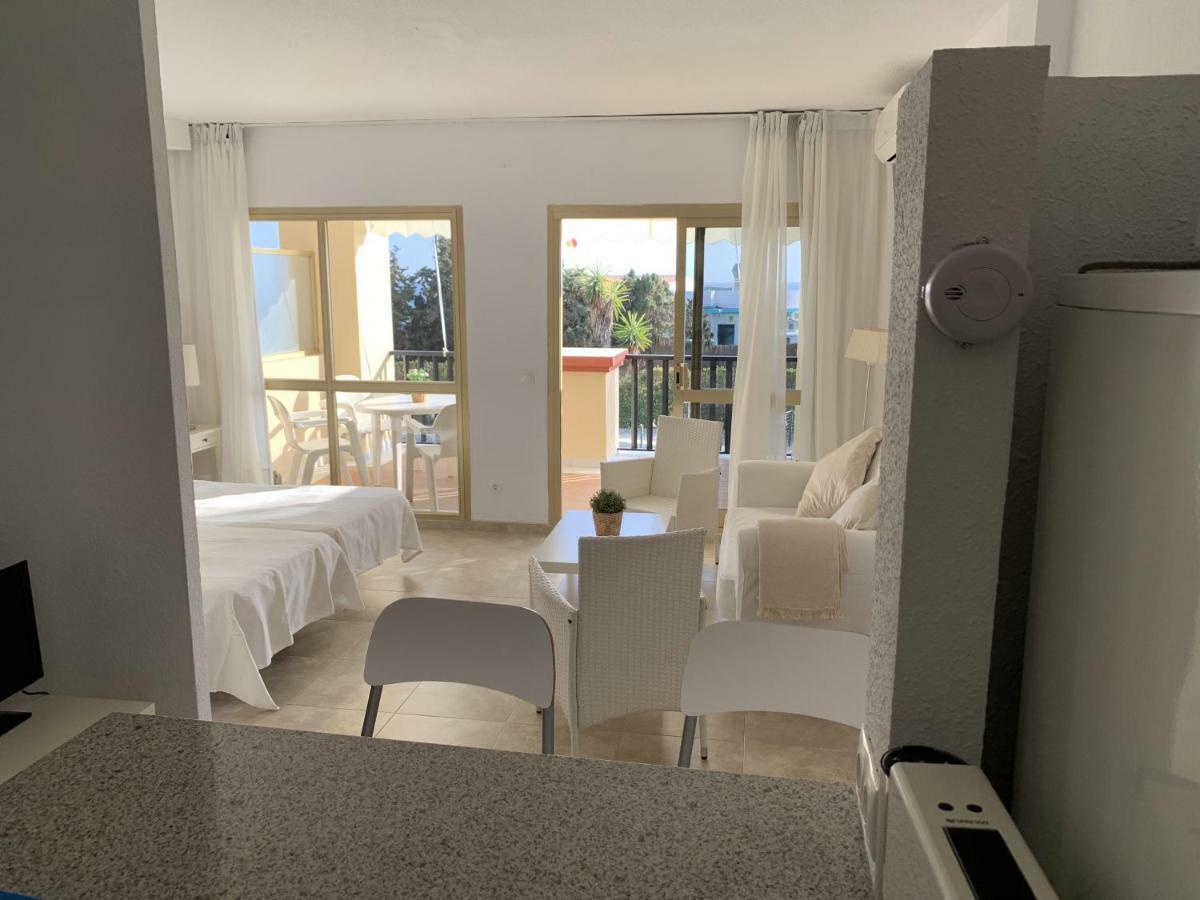 Estudio Primera Linea 50 Mtrs Playa. Fibra 600Mb Марбелья Екстер'єр фото